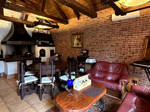 дом по адресу Каменярів ул.