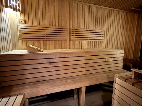 дом по адресу Каменярів ул.