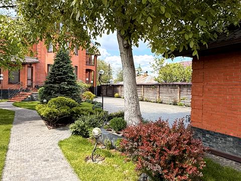 дом по адресу Каменярів ул.