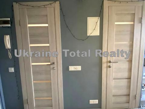 квартира по адресу Академіка Кіпріанова ул., 4