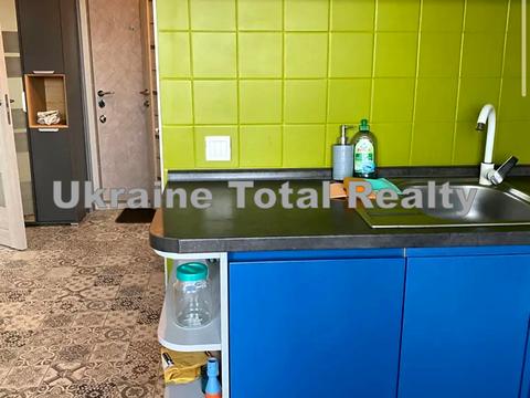 квартира по адресу Академіка Кіпріанова ул., 4