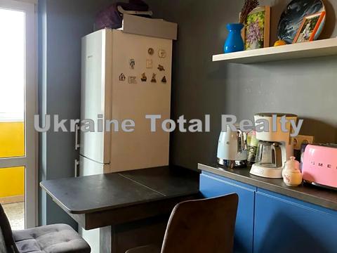 квартира по адресу Академіка Кіпріанова ул., 4