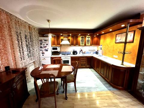 квартира за адресою Сім'ї Ідзиковських вул. (Михайла Мишина), 25