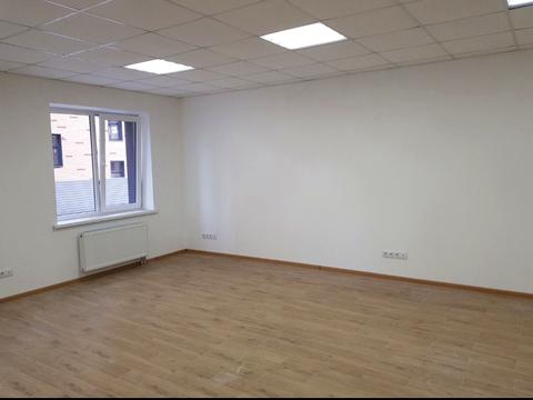 комерційна за адресою Юлія Чигирина вул., 13