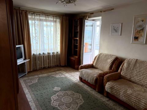 квартира по адресу Листопадная ул., 12