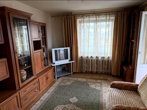 квартира по адресу Листопадная ул., 12