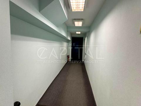 комерційна за адресою Київ, Антоновича вул. (Горького), 103-А