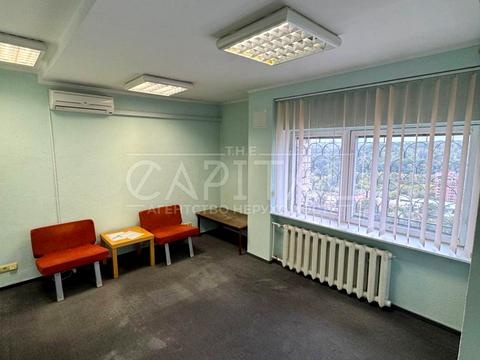 комерційна за адресою Київ, Антоновича вул. (Горького), 103-А