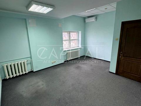 комерційна за адресою Київ, Антоновича вул. (Горького), 103-А