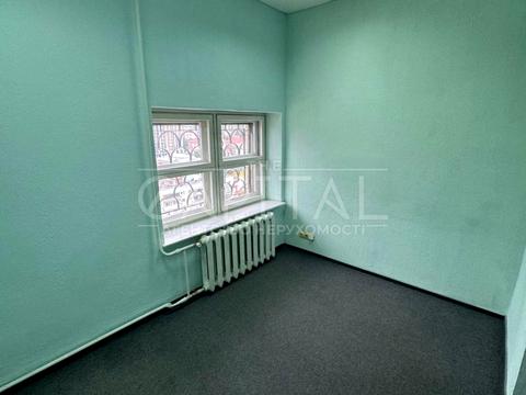 комерційна за адресою Київ, Антоновича вул. (Горького), 103-А