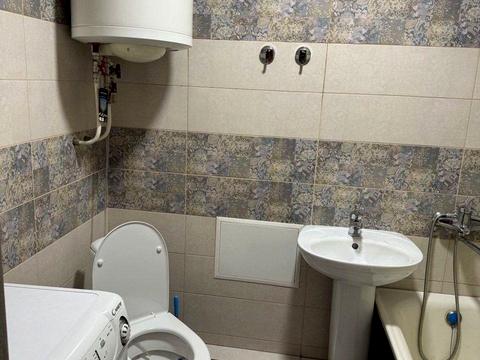 квартира за адресою Богдана Хмельницького просп. (Героїв Сталінграда), 24а