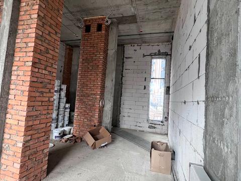 комерційна за адресою Келецька вул., 132а