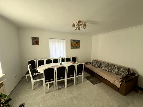 комерційна за адресою Галицька вул., 9