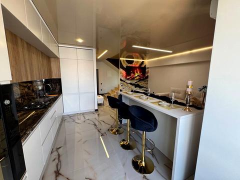 квартира за адресою Княгинин вул., (Будинок 12)