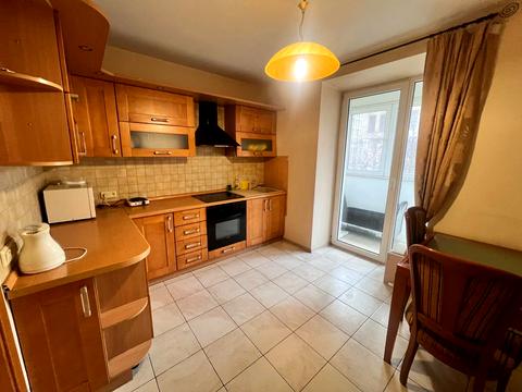 квартира по адресу Дмитрия Яворницкого просп. (Карла Маркса), 45