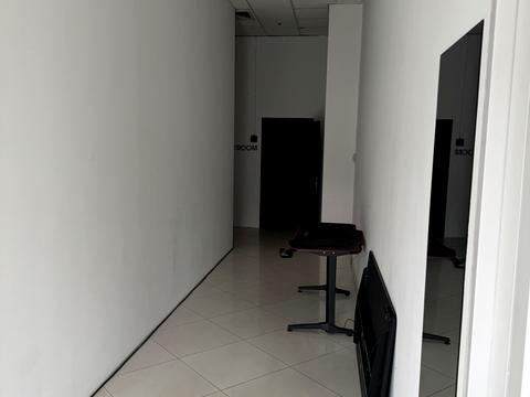 коммерческая по адресу Львовская пл., 8