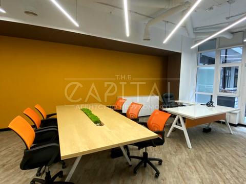 коммерческая по адресу Евгения Коновальца ул. (Щорса), 3