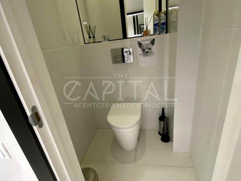 коммерческая по адресу Евгения Коновальца ул. (Щорса), 3