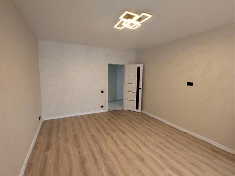 квартира за адресою Яблунева вул., (Будинок)