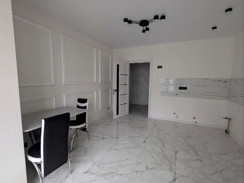 квартира за адресою Яблунева вул., (Будинок)