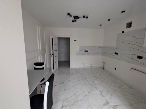 квартира за адресою Яблунева вул., (Будинок)