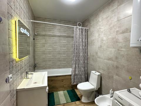 будинок за адресою Миру