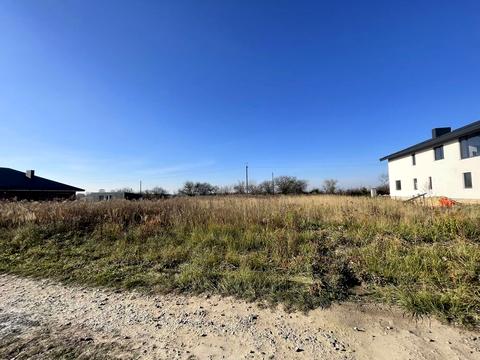 ділянка за адресою Київська вул.