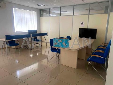 коммерческая по адресу Авиаконструктора Игоря Сикорского ул. (Танковая), 8