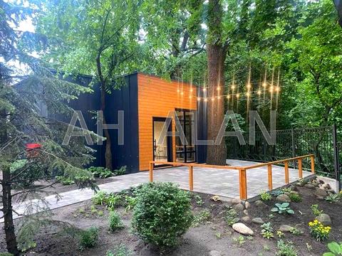 коммерческая по адресу Авиаконструктора Игоря Сикорского ул. (Танковая), 8