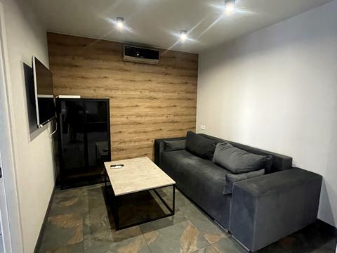 квартира за адресою Микільсько-Слобідська вул., 8