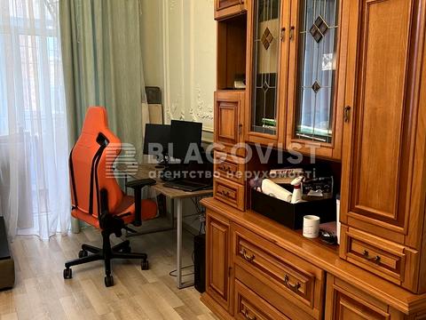 квартира по адресу Юрковская ул., 37