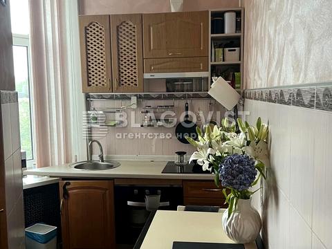 квартира по адресу Юрковская ул., 37