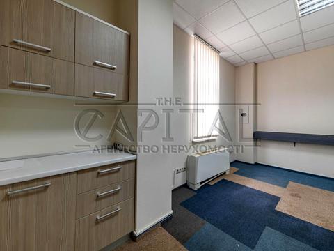 коммерческая по адресу Киев, Антоновича ул. (Горького), 33в