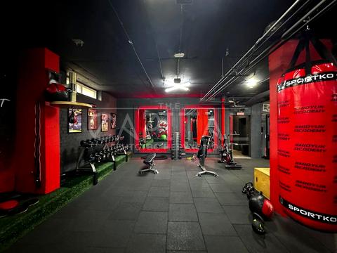 коммерческая по адресу Зверинецкая ул., 47