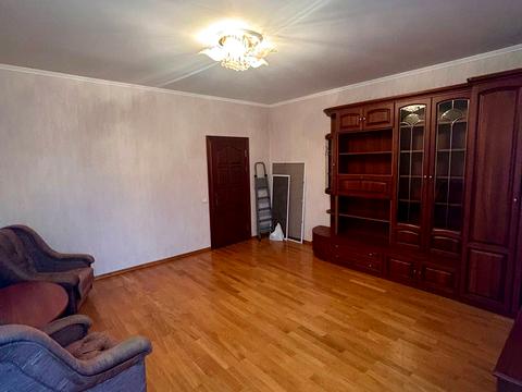 квартира за адресою Військова вул., 2