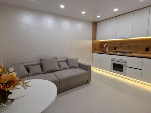 квартира за адресою Андрія Сахарова вул., 10