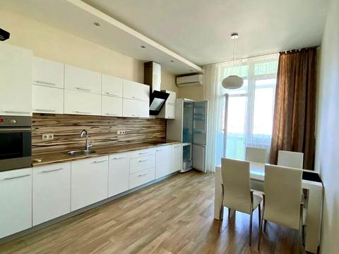 квартира за адресою Київ, Генерала Шаповала вул. (Механізаторів), 2