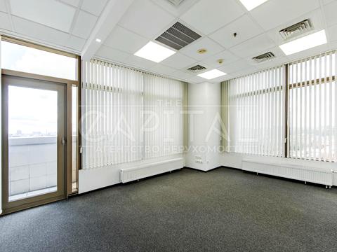 комерційна за адресою Київ, Богдана Хмельницького вул., 9