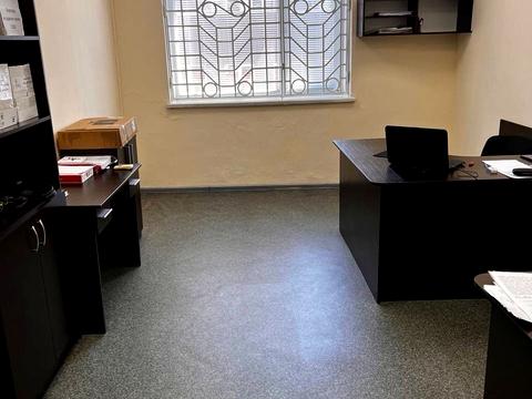 комерційна за адресою Лесі Українки просп. (Пушкіна), 15