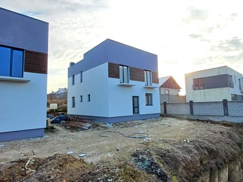 дом по адресу вул. Щаслива