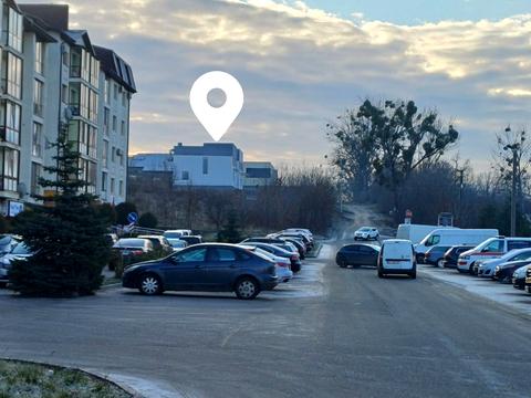 дом по адресу вул. Щаслива