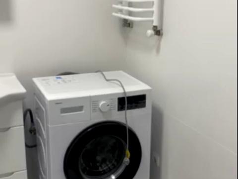 квартира за адресою Білогірська вул., 18-В