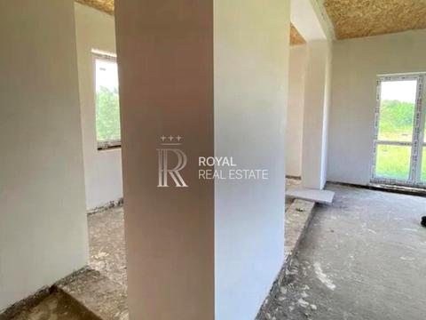 будинок за адресою Юності