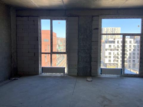 квартира за адресою Київ, Салютна вул., 2к24