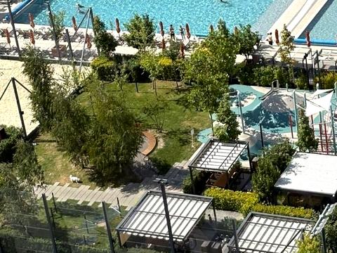 квартира за адресою Київ, Салютна вул., 2к24