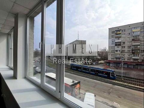 коммерческая по адресу Борщаговская ул., 128