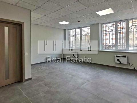 коммерческая по адресу Борщаговская ул., 128