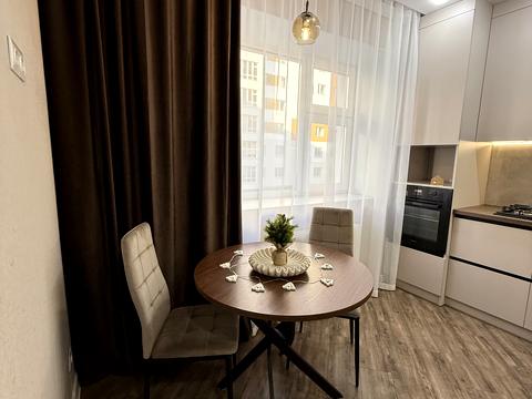 квартира по адресу Степана Бандери ул., 7/1