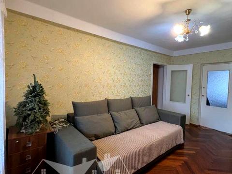 квартира за адресою Дніпровська вул., 8