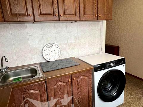 квартира за адресою Дніпровська вул., 8